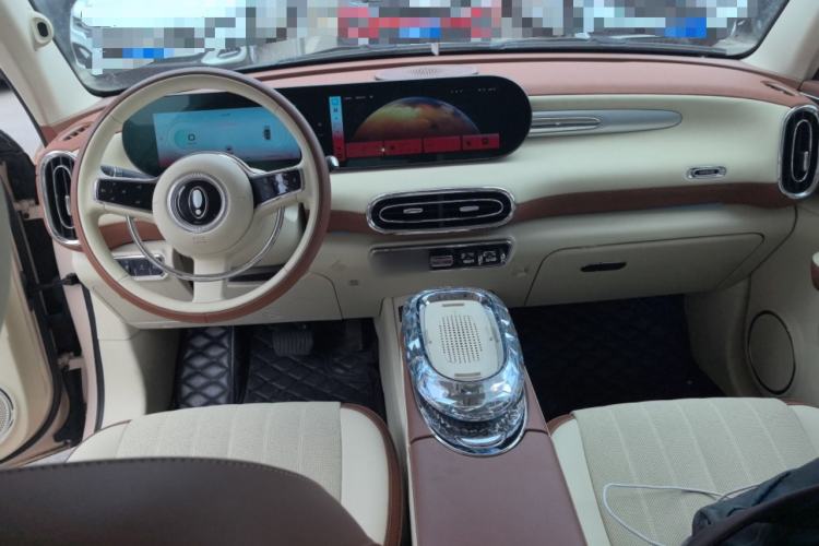 Used ORA Ballet Cat 2023 401 km Luxury Version Center Console