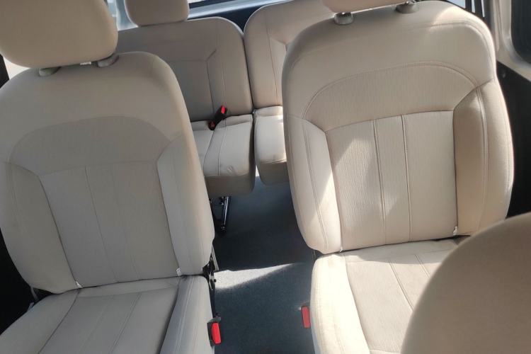 Used FORTHING Lingzhi 2019 Facelifted M5L 1.6L 7-Seater Base Model China VI Standard