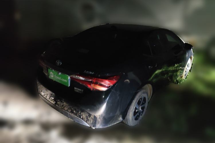 Used Toyota Levin 2017 Revised Dual-Engine 1.8H GS E-CVT Elite Sunroof Version China V Standard
