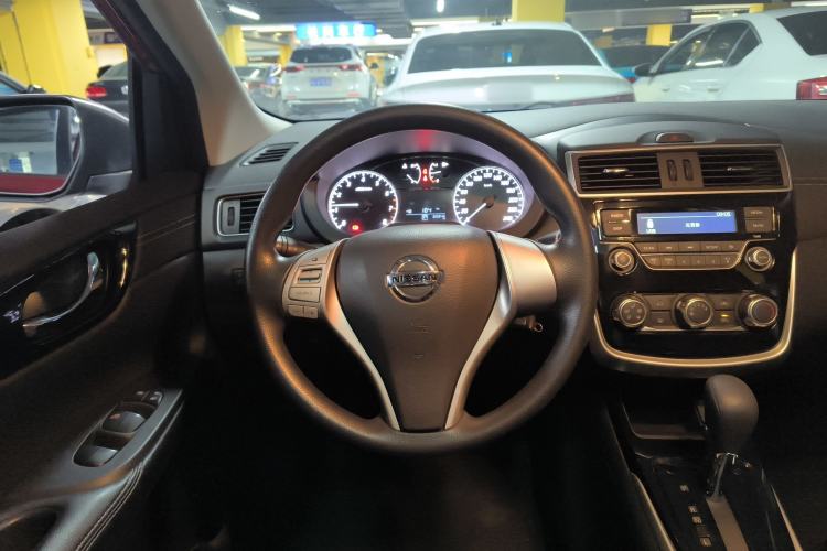 Used Nissan Tiida 2019 1.6L CVT Cool Edition China VI Standard Steering Wheel