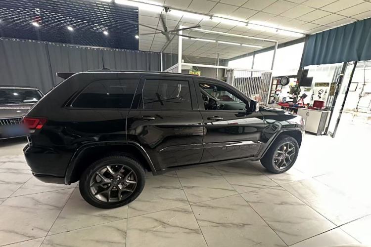 Used Jeep Grand Cherokee 2021 3.0L 80th Anniversary Edition