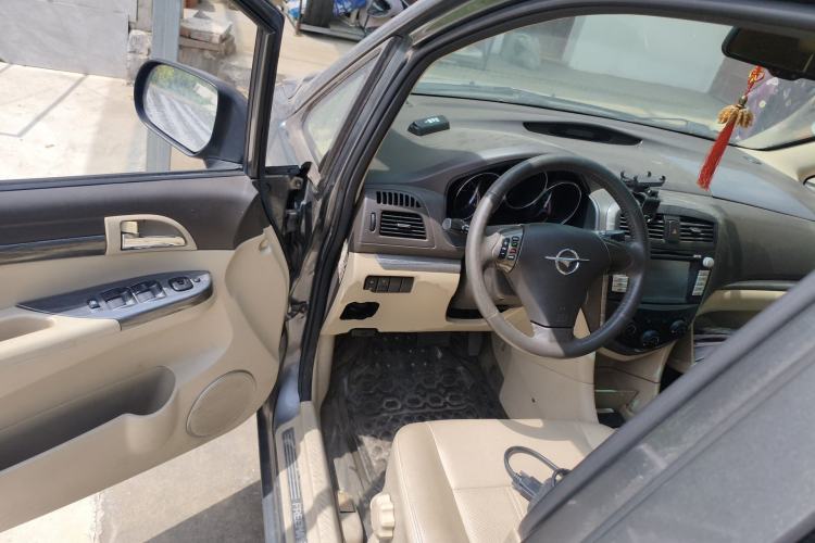 Used Haima Puxima 2013 1.8L Automatic 7-Seater Deluxe Edition
