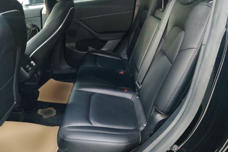 Used Tesla Model Y 2022 Rear-Wheel-Drive Version
