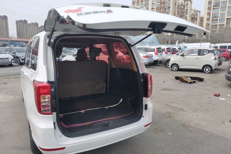 Used Wuling Hongguang 2021 1.5L S Standard Version LAR Trunk