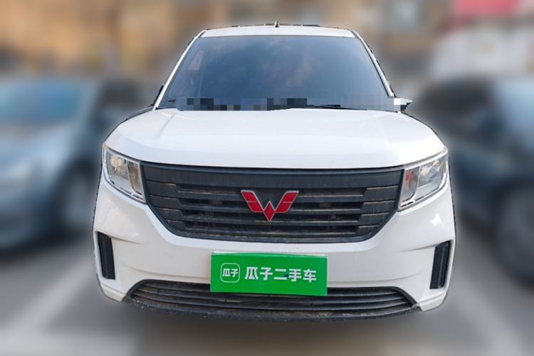 Used Wuling Hongguang PLUS 2020 1.5L Manual Standard Edition 5 Seats Front