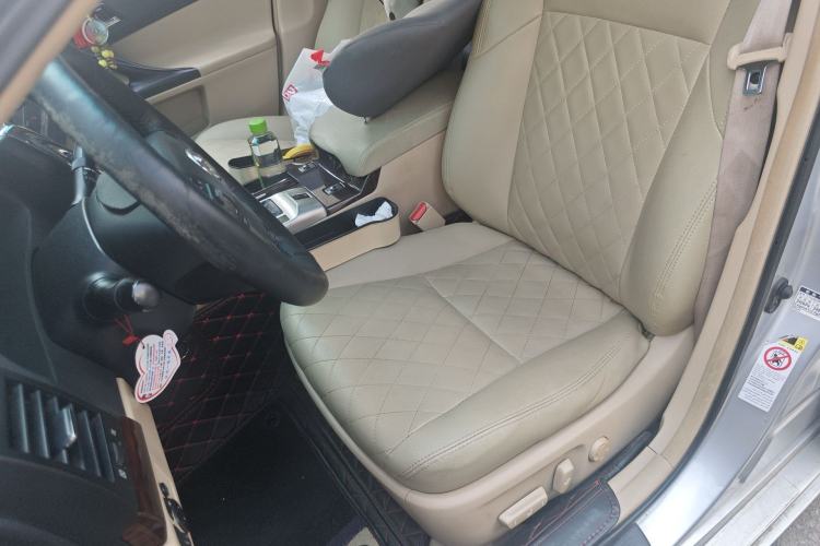Used Toyota Reiz 2010 2.5V Fengdu Elite Edition Left Front Seat