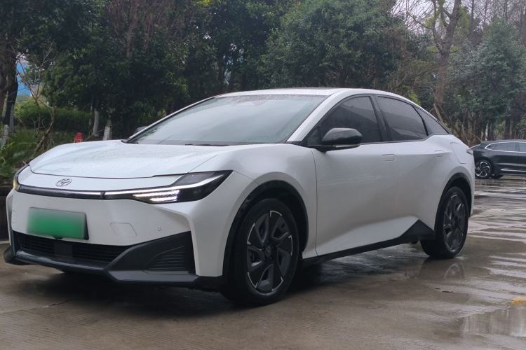 Used Toyota bZ3 2024 517 km Elite PRO
