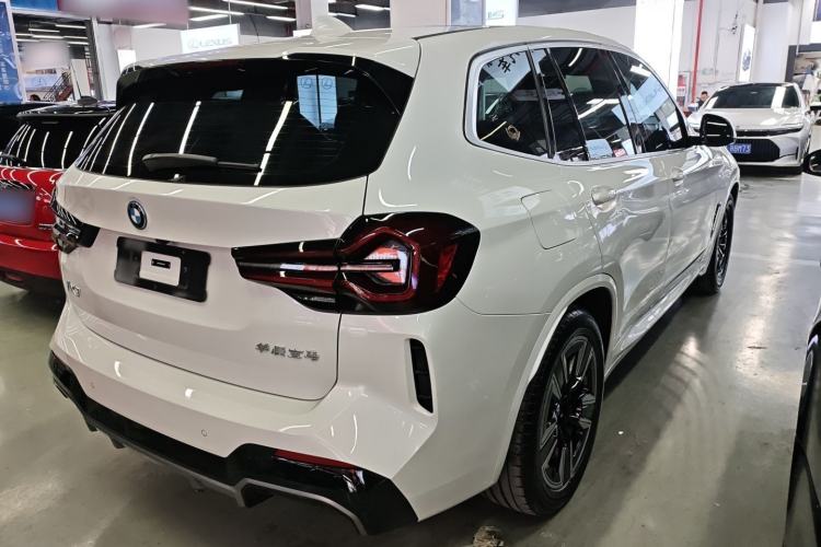 Used BMW iX3 2023 Leading Model