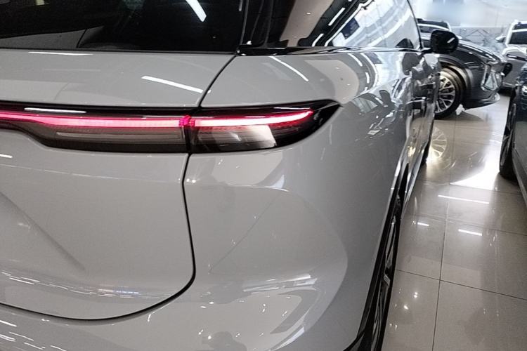 Used Nio ES6 2023 75 kWh
