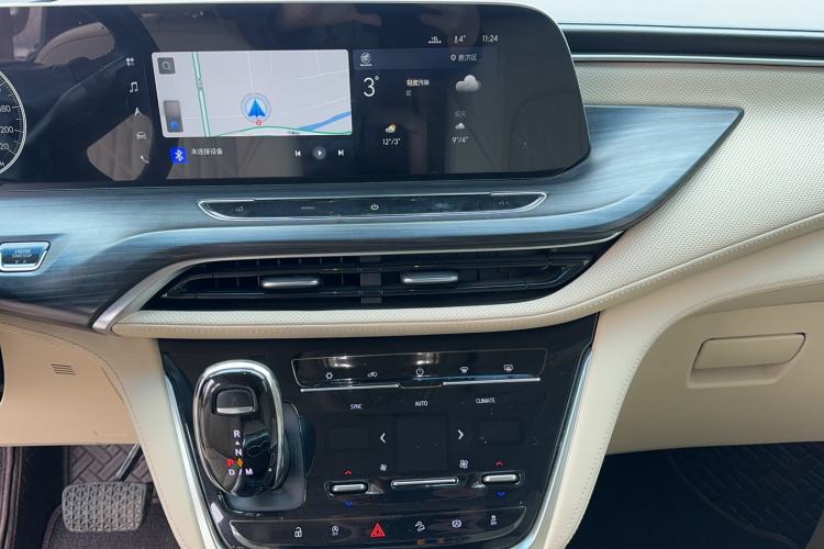 Used Buick GL8 2023 ES Lu Zun Luxury Model
