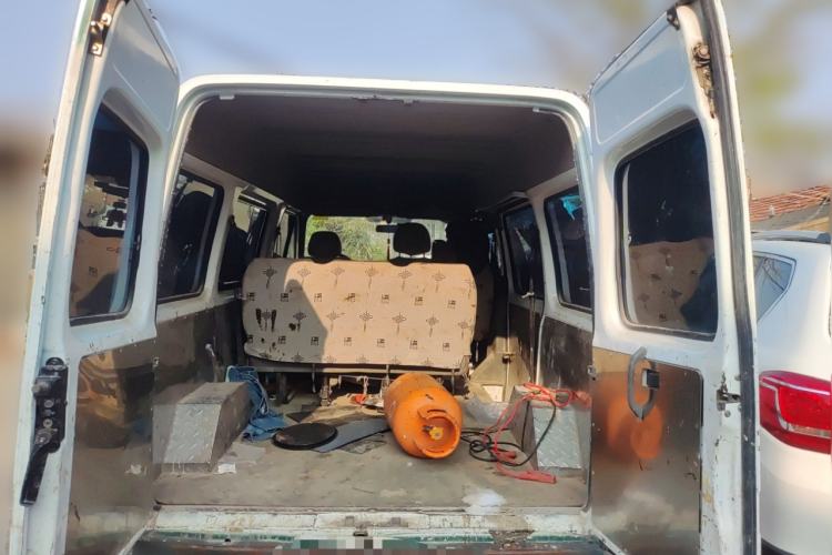 Used Ford Classic Transit 2016 2.8T Diesel Short-Wheelbase 6-Seater Mid-Roof Multifunction Vehicle JX493ZLQ4
