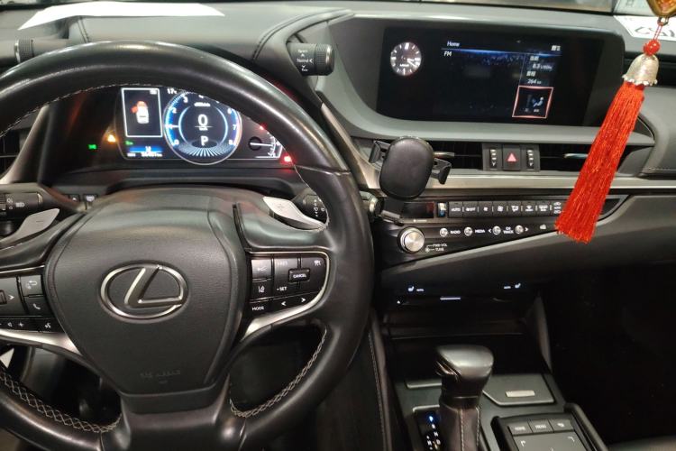 Used Lexus ES 2020 200 Excellence Edition