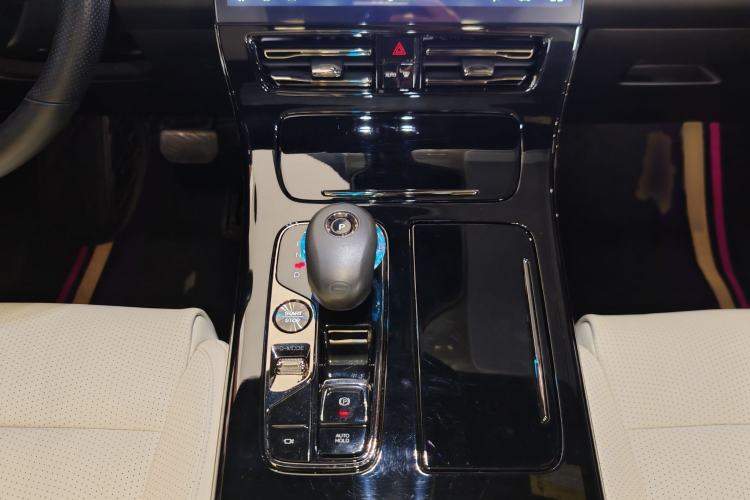 Used GAC Trumpchi M8 2023 Zongshi Series Dual-Motor Flagship Edition
