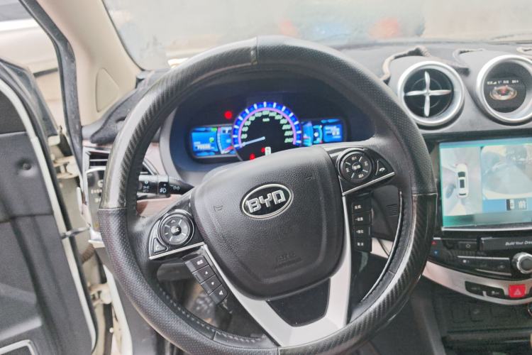 Used BYD S7 2016 2.0T Automatic Prestige Plus