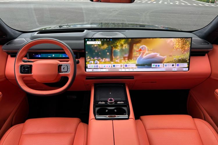 Used Lynk & Co 900 2025 1.5T Ultra
