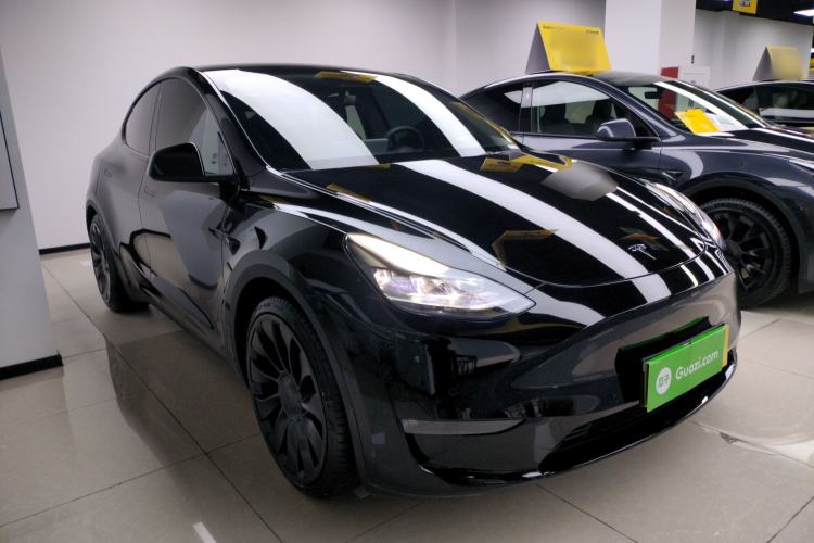 Used Tesla Model Y 2023 High-Performance All-Wheel-Drive Version
