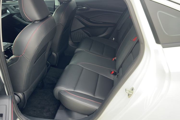 Used MG 5 2022 180 DVVT CVT Youth Style Edition Left Rear Seat