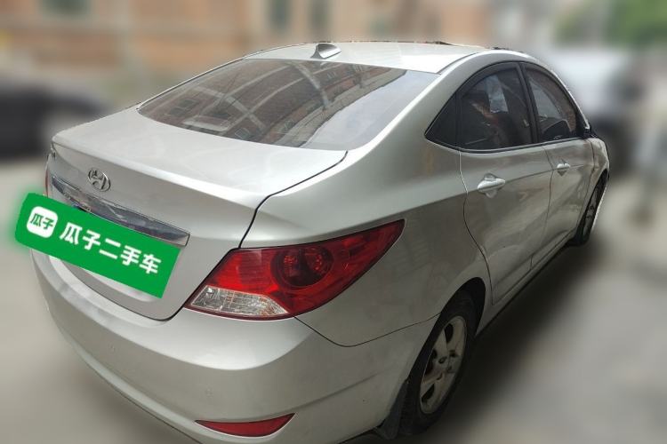 Used Hyundai Verna (older generation) 2010 Sedan 1.4L Automatic Fashionable GT Model Rear Right 45 Deg