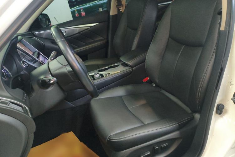 Used Infiniti Q50L 2016 2.0T Enjoyment Edition