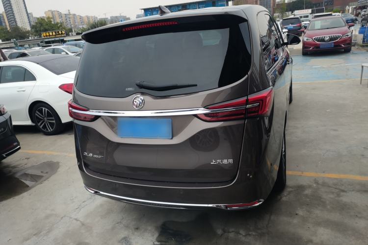 Used Buick GL8 2023 Land Executive Class Deluxe Model