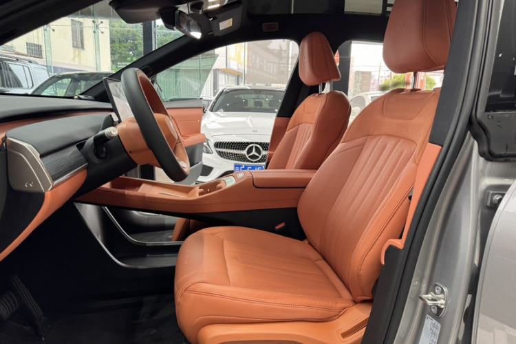 Used ONVO L60 2024 60 kWh Rear-Drive Version Left Front Seat