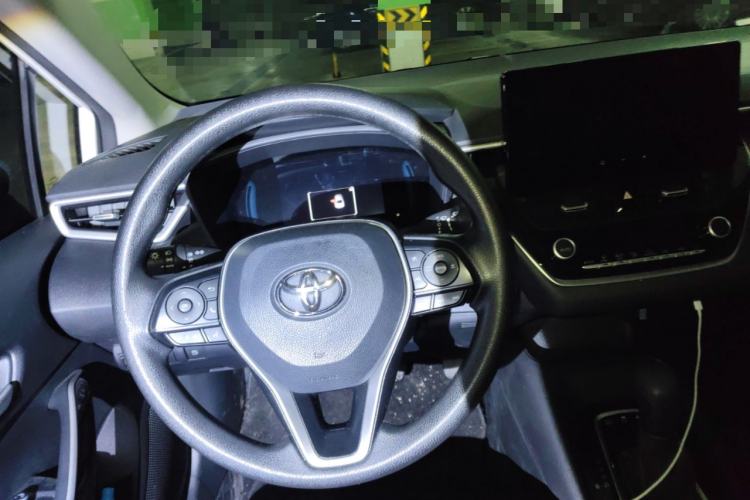 Used Toyota Corolla 2023 1.8L Smart Electric Hybrid Dual-Motor Elite Edition Steering Wheel