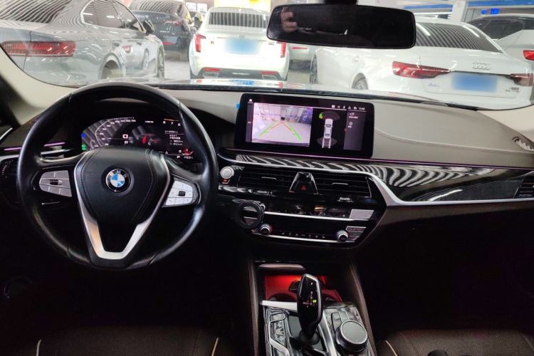 Used BMW 5 Series 2021 525Li Luxury Package