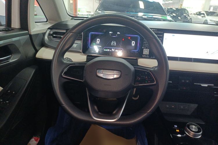 Used Geometry E Firefly 2024 301km Flowing Light