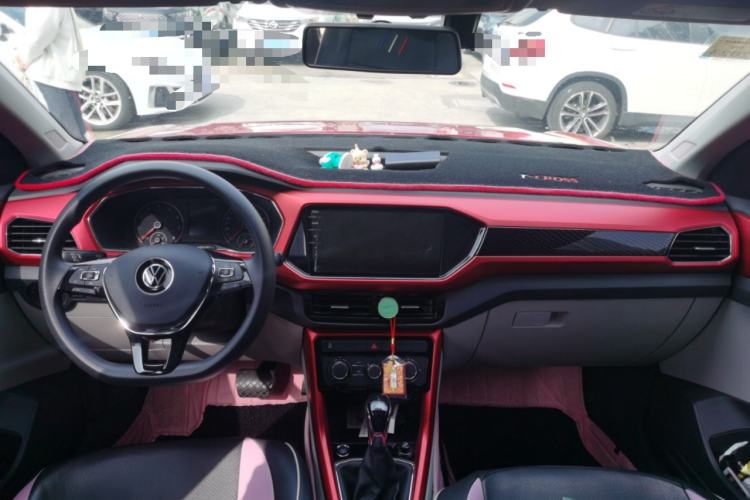 Used Volkswagen T-Cross 2021 280TSI DSG Comfort Edition Center Console