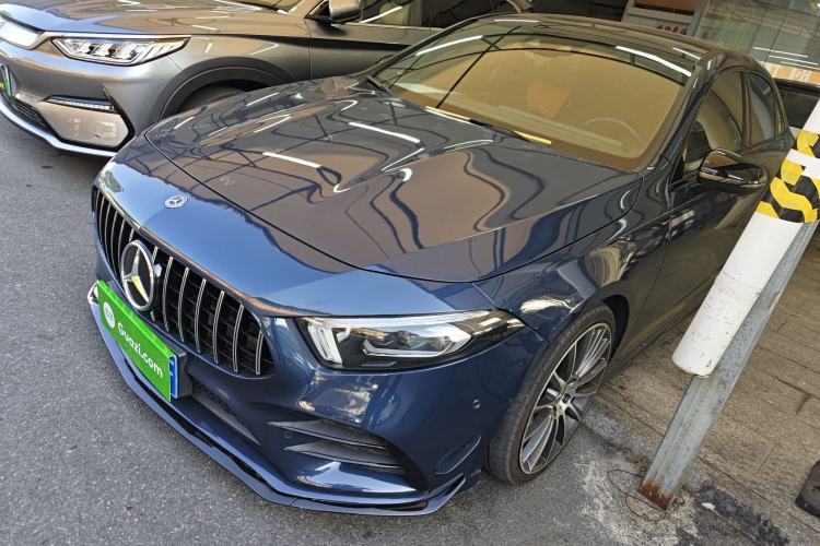 Used Mercedes-Benz A-AMG 2019 AMG A 35 L 4MATIC First Edition Special Version