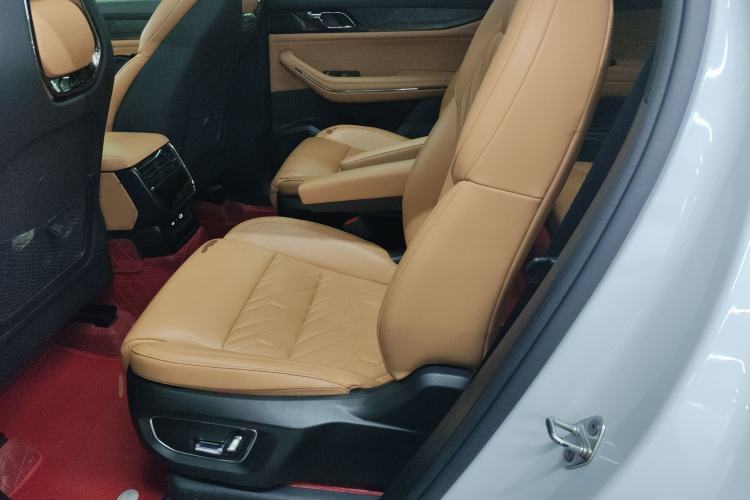 Used Lynk & Co 09 EM-P 2021 2.0T PHEV Halo Six-Seater
