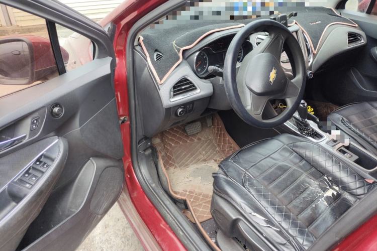 Used Chevrolet Cruze 2017 1.5L Automatic Pioneer Sunroof Edition