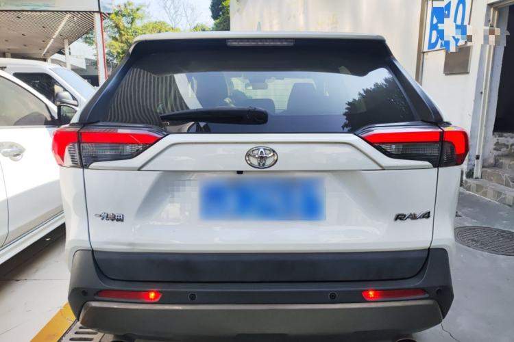 Used Toyota RAV4 2020 2.0L CVT Two-Wheel Drive Fashion Edition