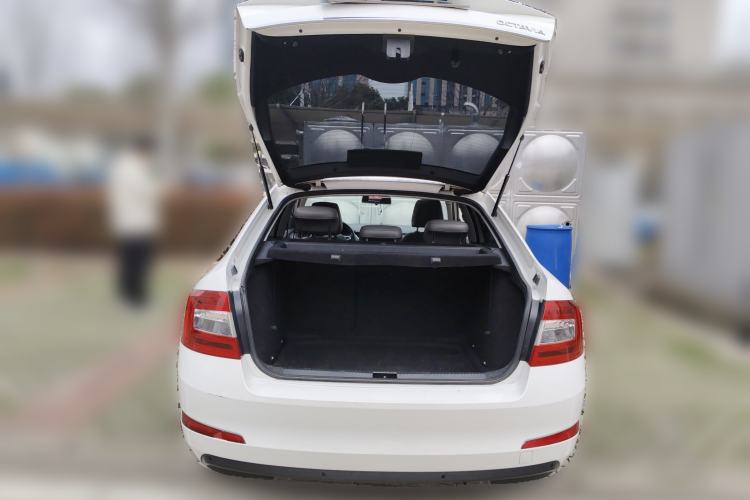 Used Skoda Octavia 2015 1.6L Automatic Yijun Edition