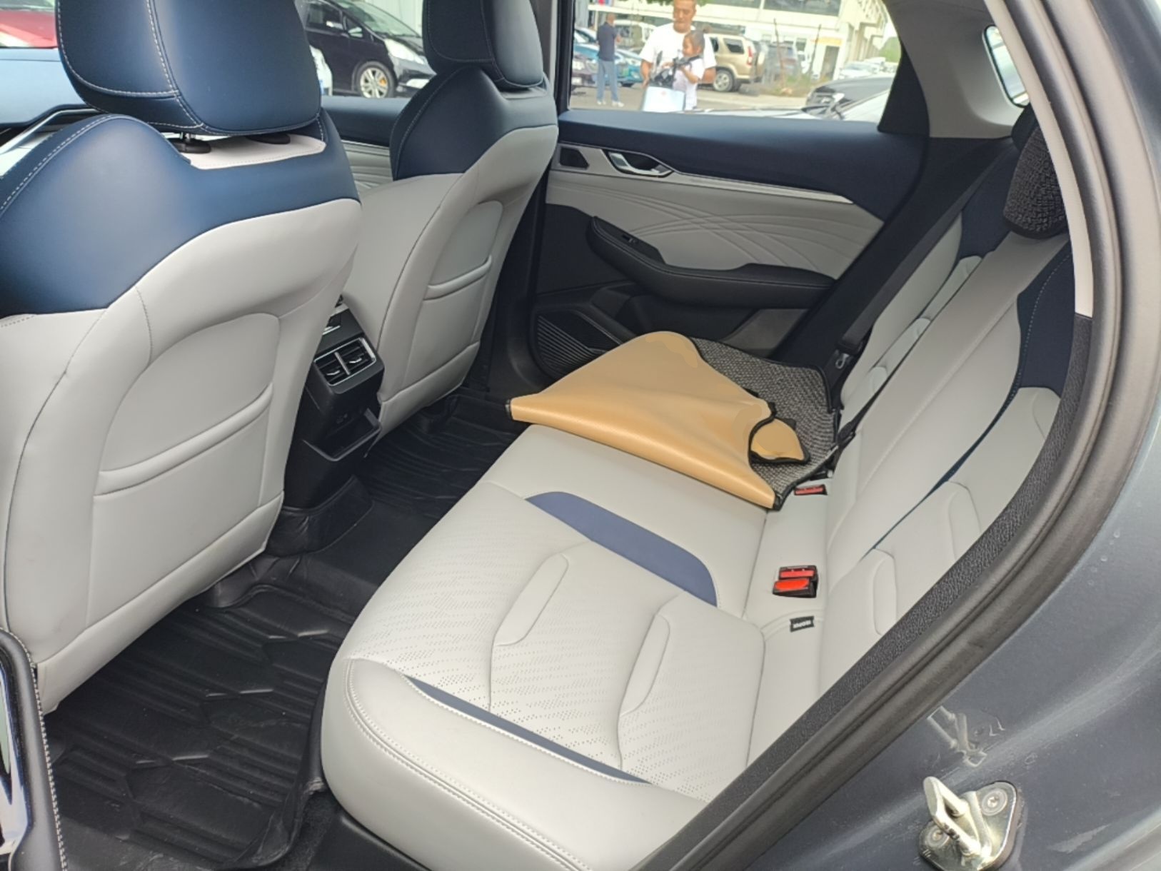 Geely Auto Preface 2023 2.0TD Prestige Version — снимка 20