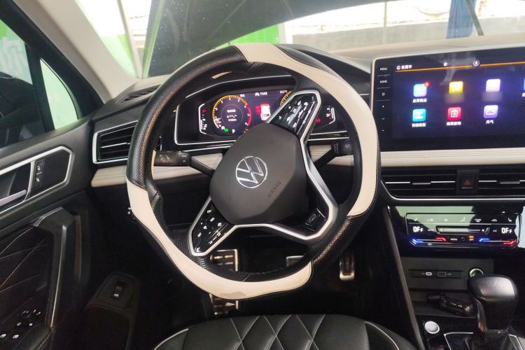 Used Volkswagen Tiguan L 2022 330TSI Automatic Two-Wheel Drive R-Line Enhanced Edition
