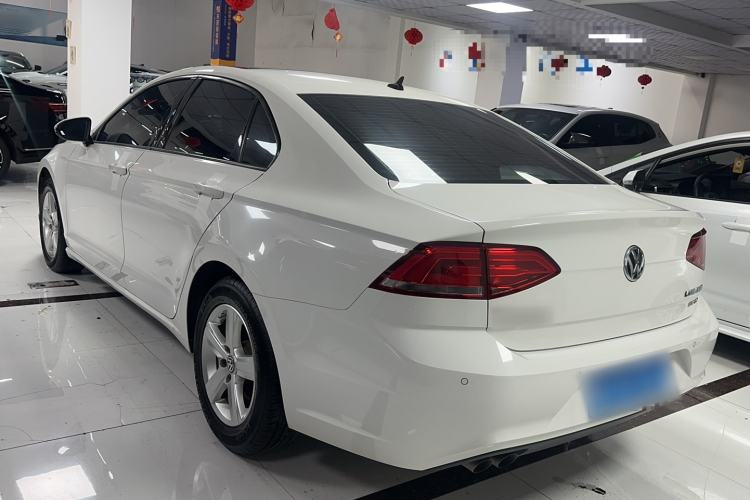 Used Volkswagen Lamando 2017 230TSI DSG Fashion Edition
