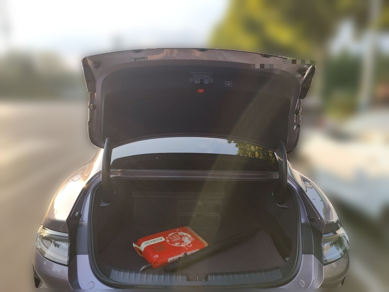 Xiaomi Auto SU7 2024 Four-Wheel-Drive Max Founder's Edition — снимка 19