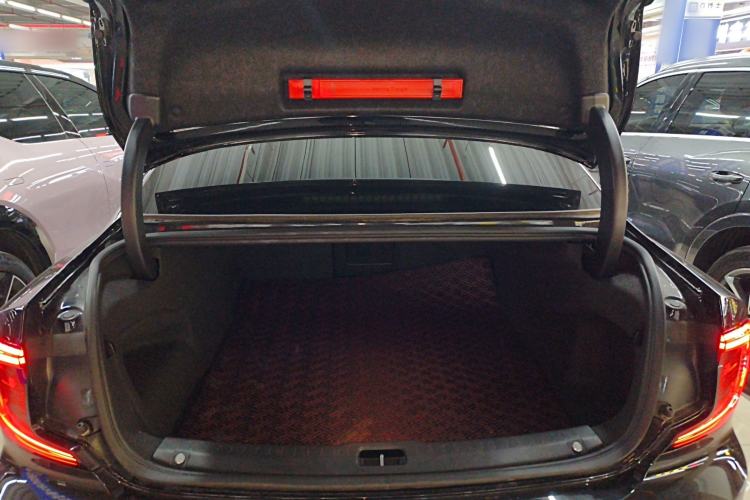 Used Volvo S90 2024 B5 Zhiyuan Luxury Edition