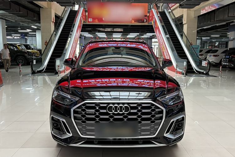 Used Audi Q5L 2022 Updated 45T Luxury Dynamic Version
