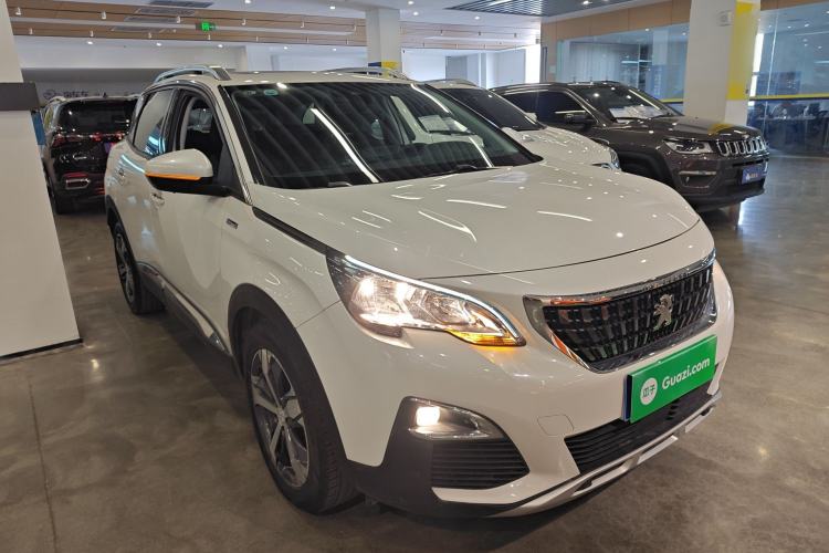 Used Peugeot 4008 2017 350THP Elite Edition Front Right 45 Deg