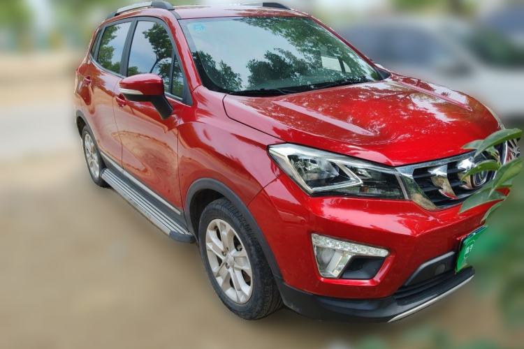 Used CHANGAN CS15 2016 1.5L Manual Luxury Edition