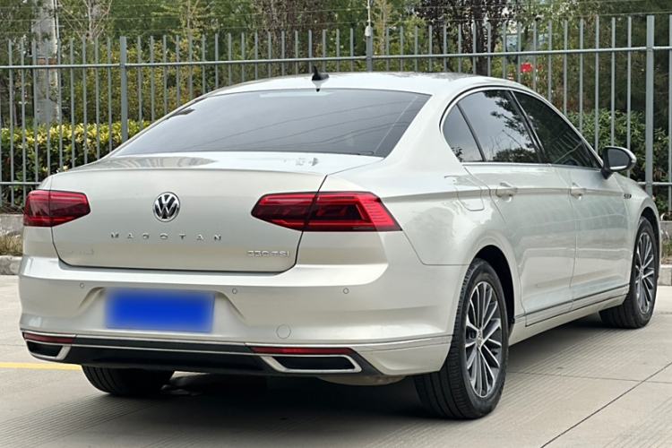 Used Volkswagen Magotan 2020 330TSI DSG Luxury Edition