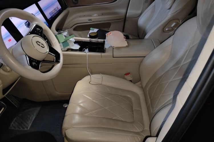 Used Hima AITO M9 2024 Range-Extended Max Edition 42 kWh 6-Seater Version Left Front Seat