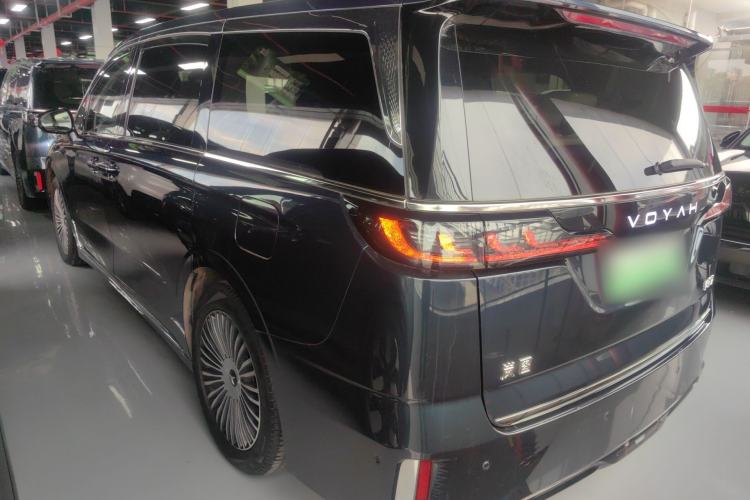Used VOYAH Dream 2025 PHEV Four-Wheel-Drive Flagship Kunpeng Edition Rear Left 45 Deg