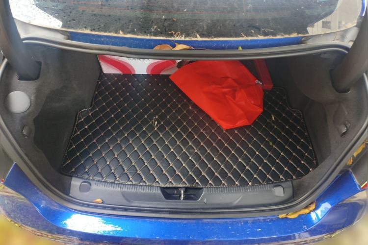 Used Jaguar XEL 2018 2.0T 200 PS Premium Edition Trunk