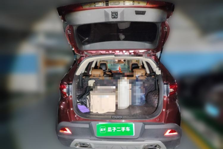 Used Soueast DX7 2015 1.5T Automatic Elite Model Trunk