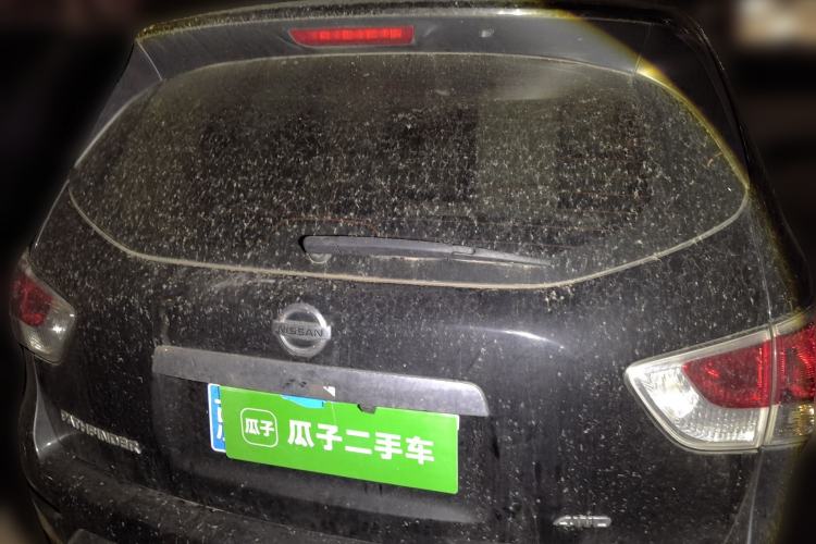 Used Nissan Pathfinder 