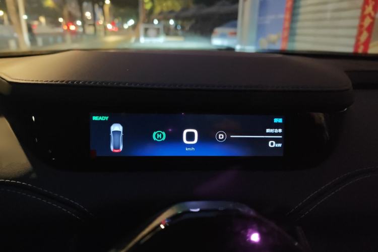 Used Xiaomi Auto SU7 2024 Rear-Drive Long-Range Intelligent Driving Version Instrument Cluster