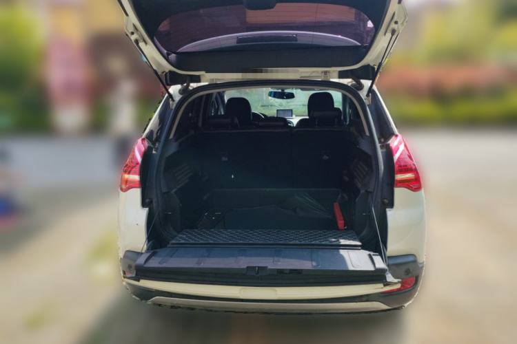 Used Peugeot 3008 2015 2.0L Automatic Classic Edition